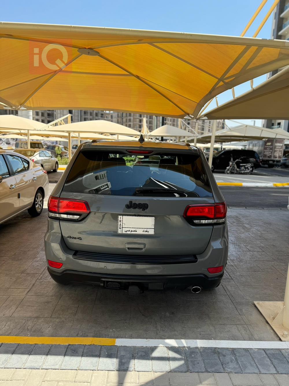 جیپ گراند شیرۆکی